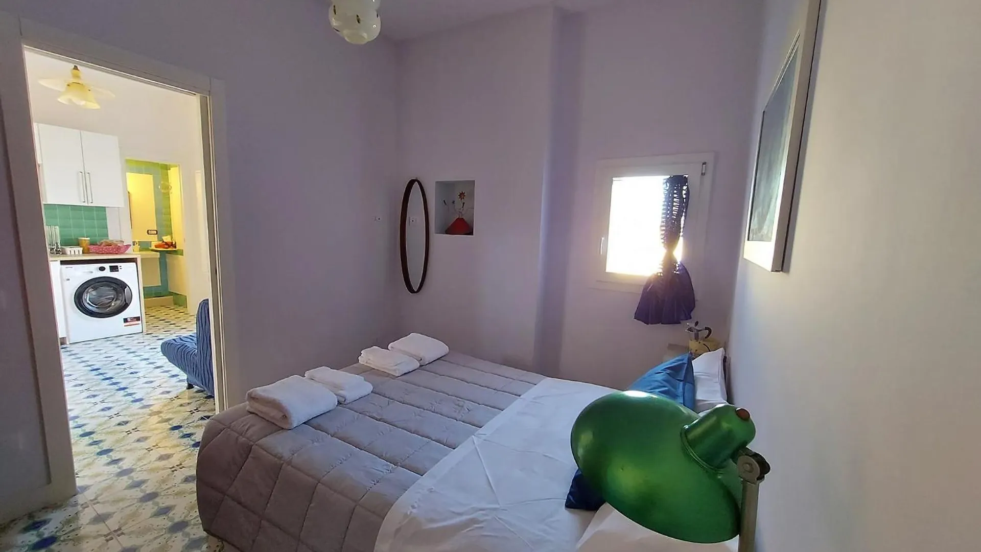 Mini Domus Al Centro Storico Di Napoli Apartment  Naples