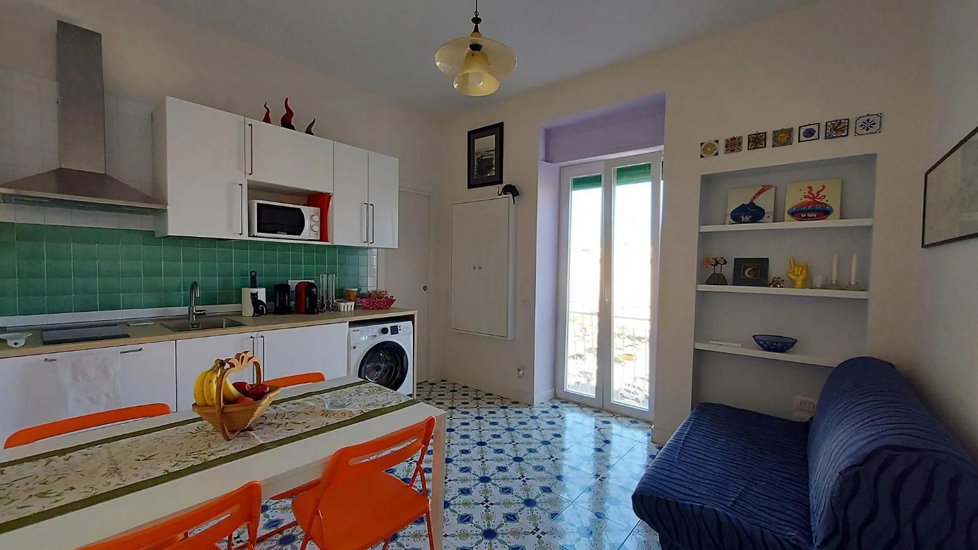 Mini Domus Al Centro Storico Di Napoli Apartment Italy