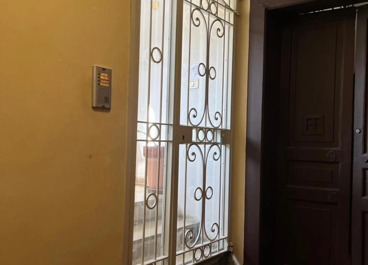 Mini Domus Al Centro Storico Di Napoli Lägenhet 0*, Neapel Italien
